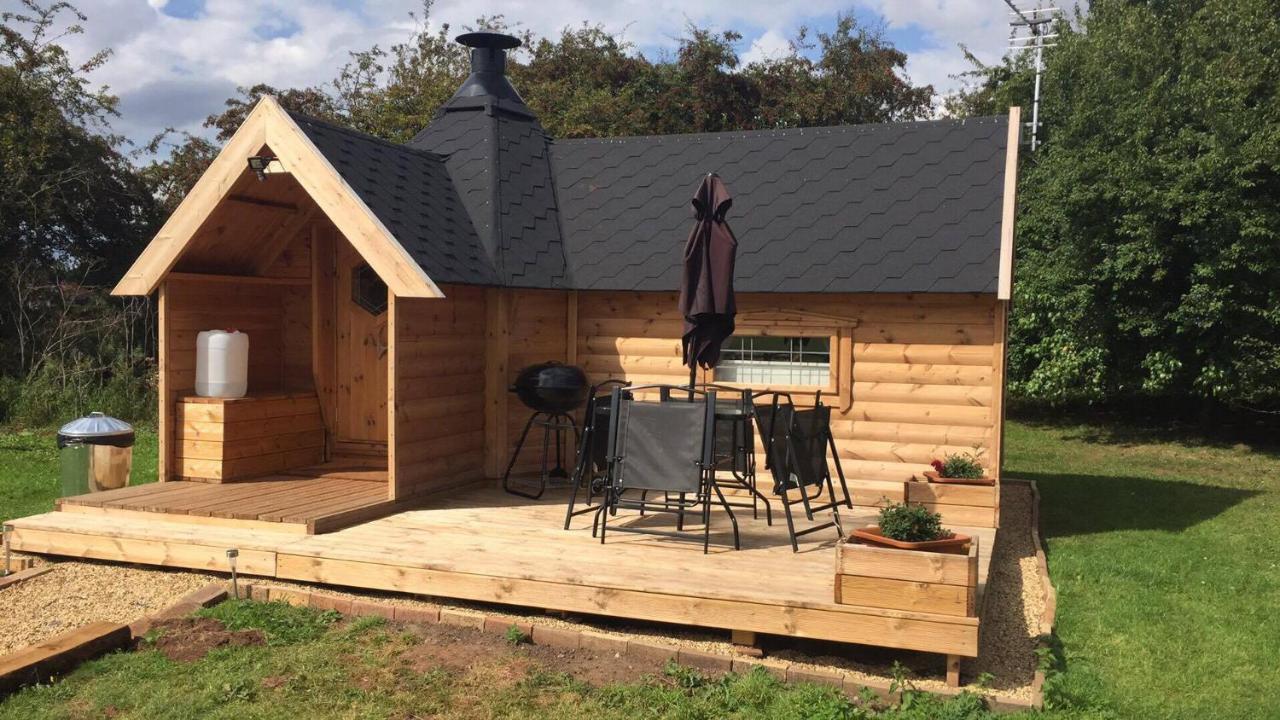 Elton Barn Fishery & Retreat Ноттингем Экстерьер фото