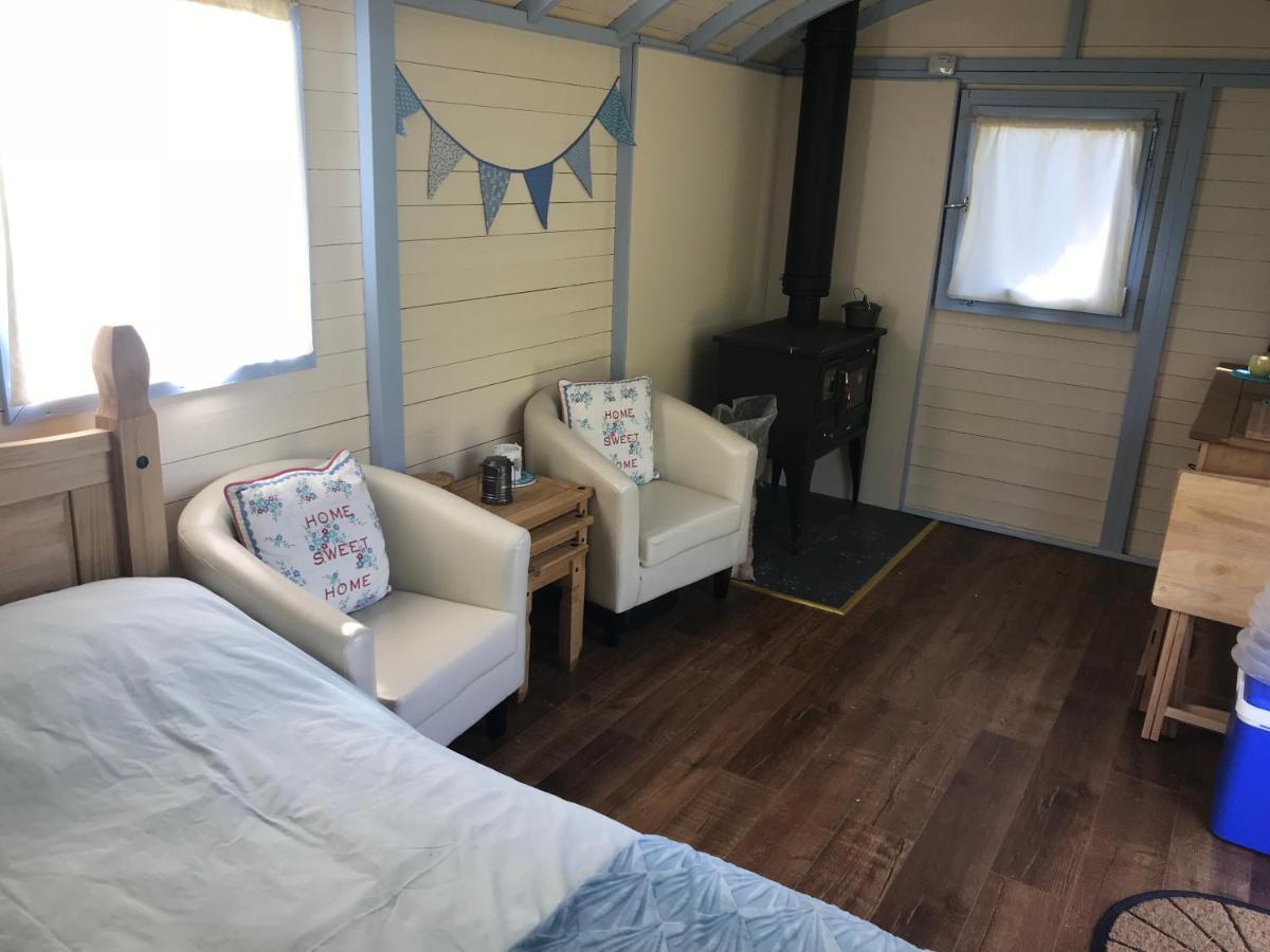 Elton Barn Fishery & Retreat Ноттингем Экстерьер фото
